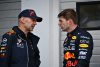 BUDAPEST, HUNGARY - JULY 31: Race winner Max Verstappen of the Netherlands and Oracle Red Bull Racing talks with Adrian Newey, the Chief Technical Officer of Red Bull Racing in parc ferme during the F1 Grand Prix of Hungary at Hungaroring on July 31, 2022 in Budapest, Hungary. (Photo by Dan Mullan/Getty Images) // Getty Images / Red Bull Content Pool // SI202207310464 // Usage for editorial use only //